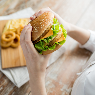 Ultra processed food: chicken sandwich